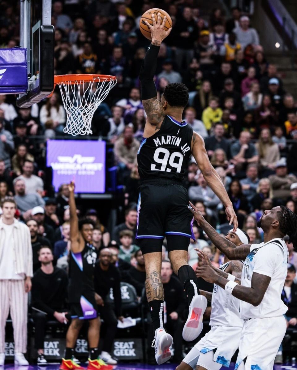 o报道, 个次轮签送 o报道, 个次轮签送