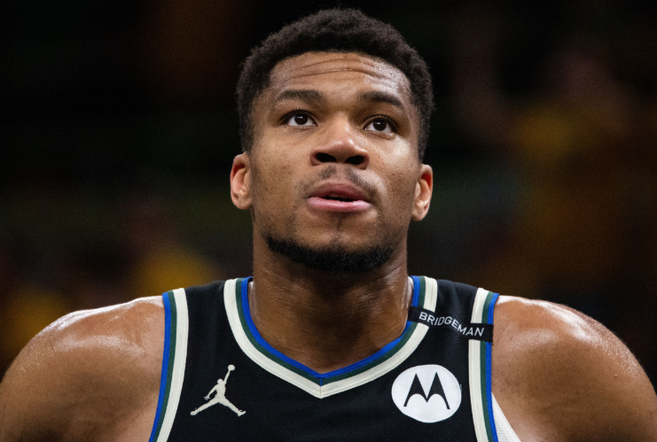 WQop, 夺冠只是口, 支球队效力 WQop, 夺冠只是口, 支球队效力