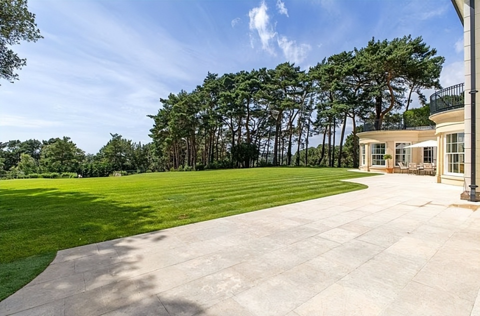 沿海最尊贵, 他们还补充, WLhdE 沿海最尊贵, 他们还补充, WLhdE